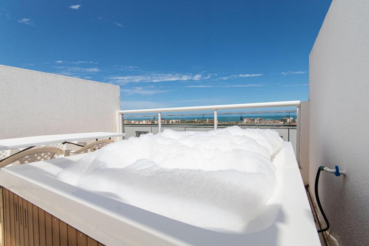 Beach Townhouses #C21 - Com Jacuzzi Por Carpediem อากีราซ ภายนอก รูปภาพ